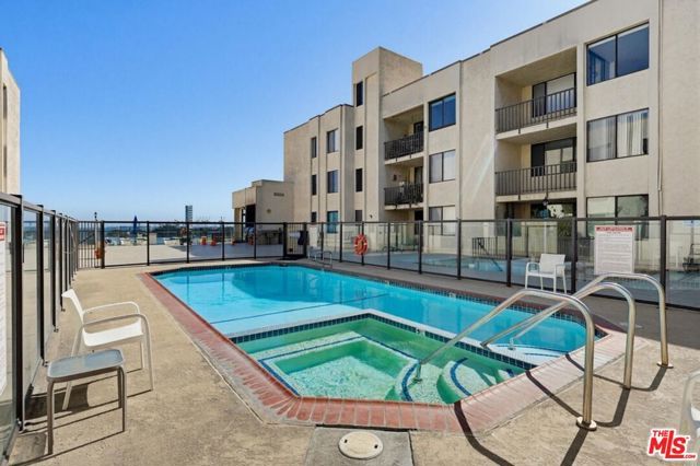 1140 E Ocean Boulevard 220, Long Beach, CA 90802