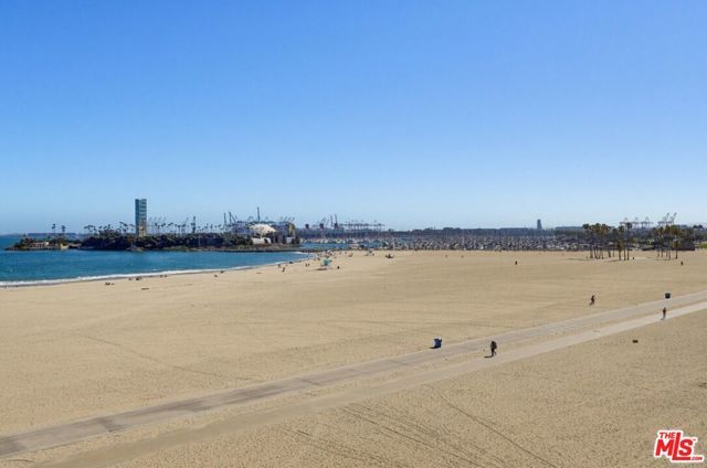 1140 E Ocean Boulevard 220, Long Beach, CA 90802