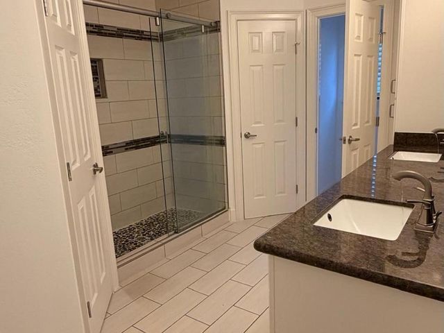 3815 Redwood Falls Drive, Houston, TX 77082