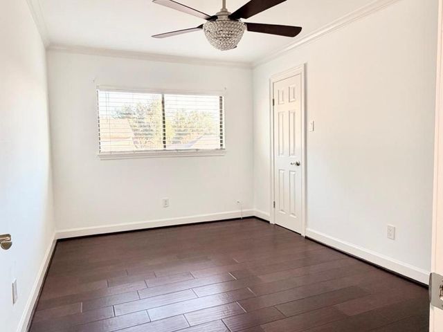 3815 Redwood Falls Drive, Houston, TX 77082