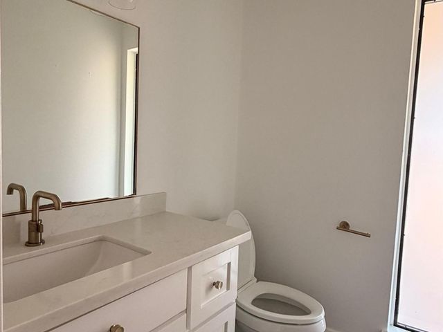 3815 Redwood Falls Drive, Houston, TX 77082