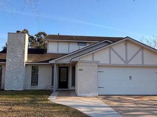 3815 Redwood Falls Drive, Houston, TX 77082