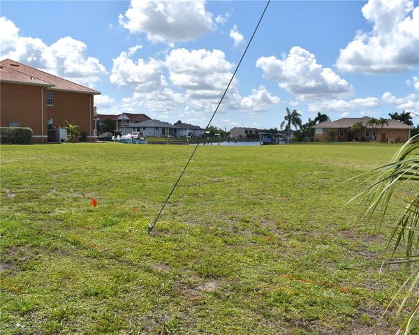 825 VIA TRIPOLI, Punta Gorda, FL 33950