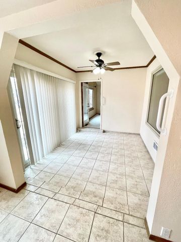 9214 Admiral Lowell Place NE, Albuquerque, NM 87111