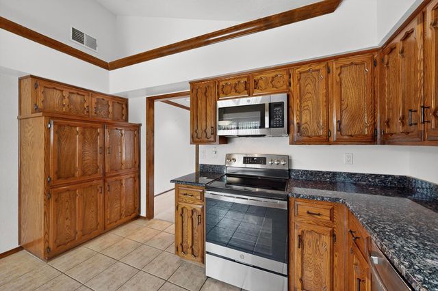 9214 Admiral Lowell Place NE, Albuquerque, NM 87111