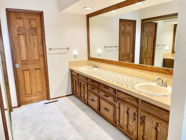 9214 Admiral Lowell Place NE, Albuquerque, NM 87111