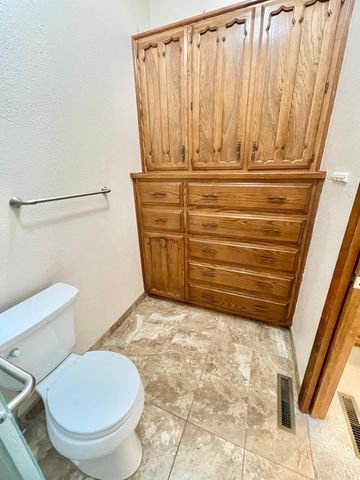 9214 Admiral Lowell Place NE, Albuquerque, NM 87111