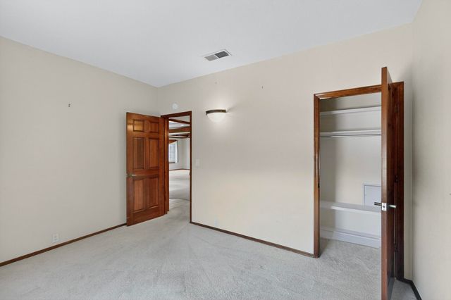 9214 Admiral Lowell Place NE, Albuquerque, NM 87111