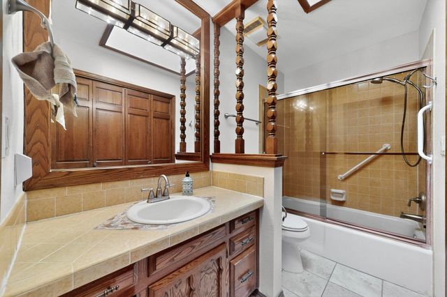 9214 Admiral Lowell Place NE, Albuquerque, NM 87111