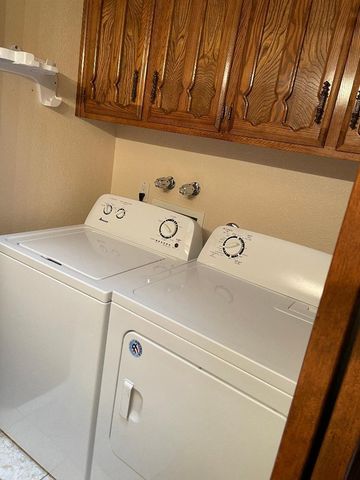 9214 Admiral Lowell Place NE, Albuquerque, NM 87111