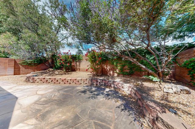 9214 Admiral Lowell Place NE, Albuquerque, NM 87111