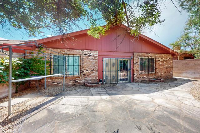 9214 Admiral Lowell Place NE, Albuquerque, NM 87111