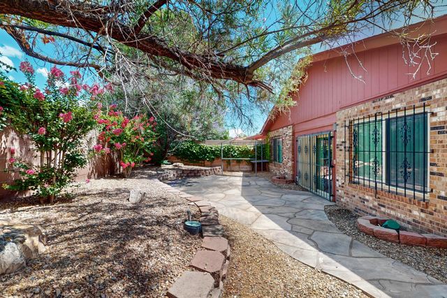 9214 Admiral Lowell Place NE, Albuquerque, NM 87111