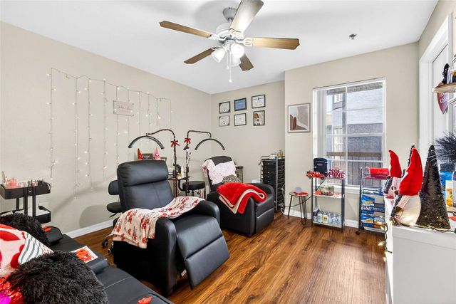 8517 ISLAND BREEZE LANE 205, Temple Terrace, FL 33637