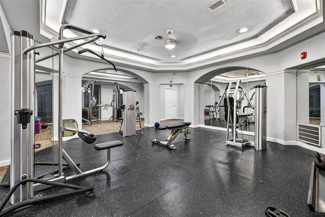 8517 ISLAND BREEZE LANE 205, Temple Terrace, FL 33637