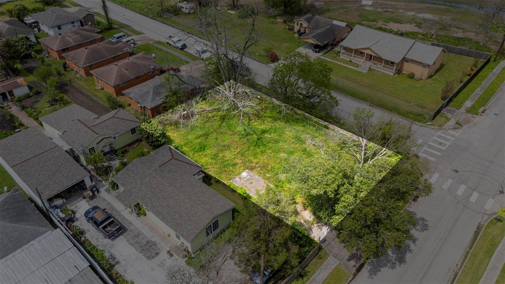 4921 Wipprecht Street, Houston, TX 77026