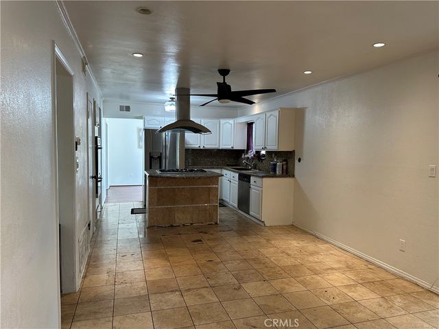 19008 Hillford Avenue, Carson, CA 90746