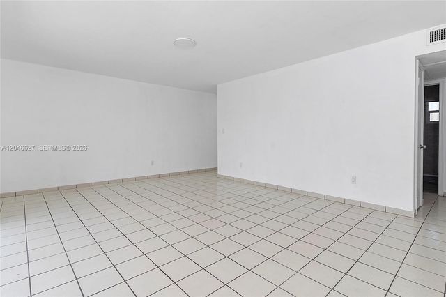 10112 SW 23rd St, Miami, FL 33165