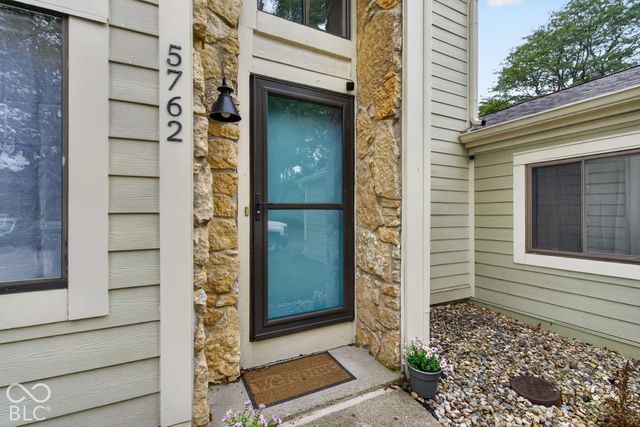 5762 Overcrest Drive, Indianapolis, IN 46237