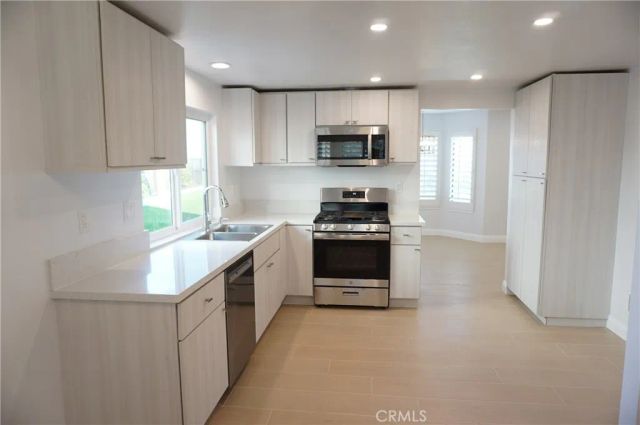 12036 Shadow Ridge Way, Porter Ranch, CA 91326