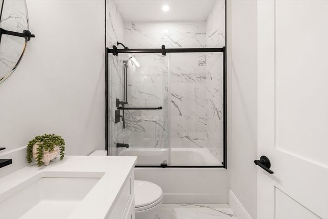 12-14 Porter St 12, Boston, MA 02130