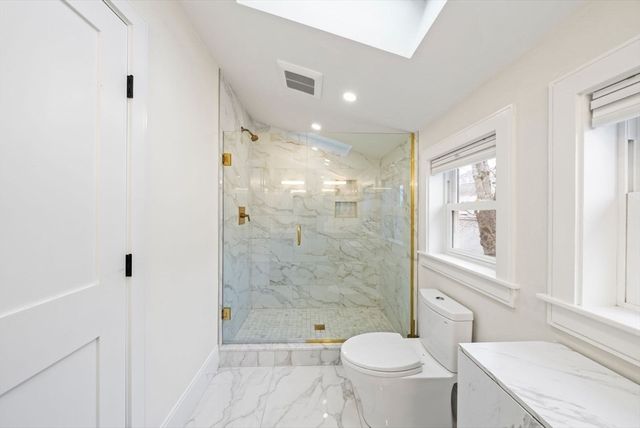 12-14 Porter St 12, Boston, MA 02130