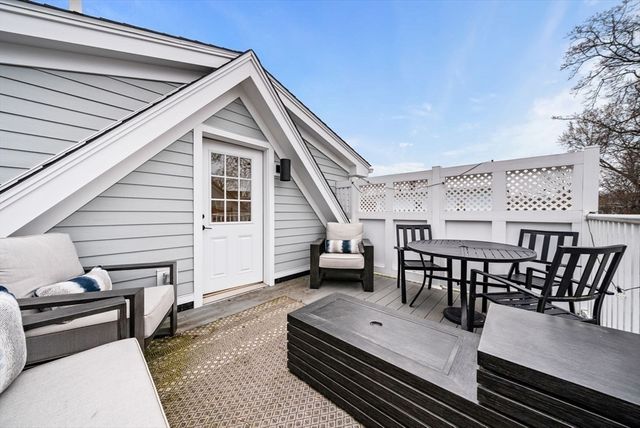 12-14 Porter St 12, Boston, MA 02130