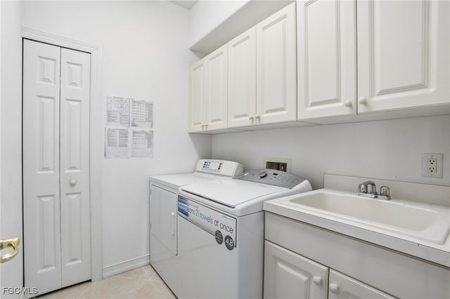 10537 Bella Vista DR, Fort Myers, FL 33913