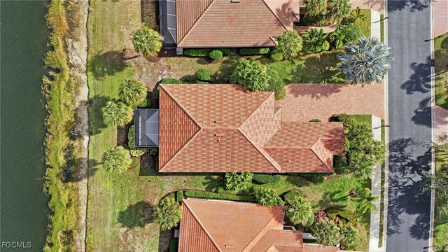 10537 Bella Vista DR, Fort Myers, FL 33913