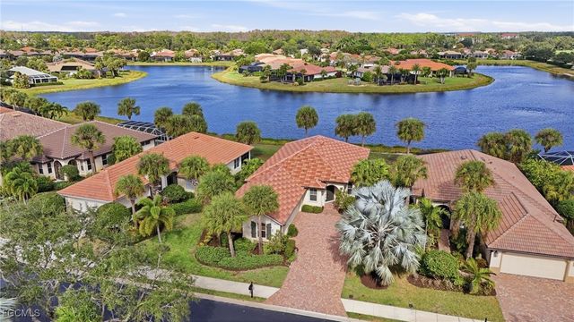 10537 Bella Vista DR, Fort Myers, FL 33913