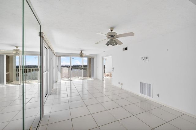 3901 S Flagler Drive 901, West Palm Beach, FL 33405