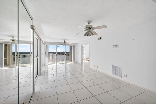 3901 S Flagler Drive 901, West Palm Beach, FL 33405