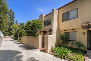 10126 Reseda 121, Northridge, CA 91324