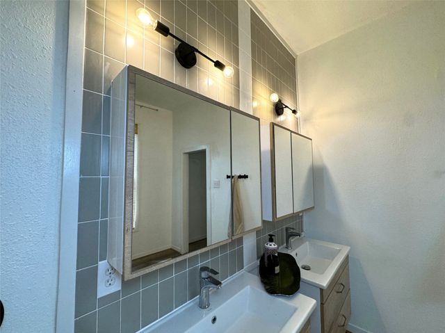 607 W 9th Street, Cisco, TX 76437