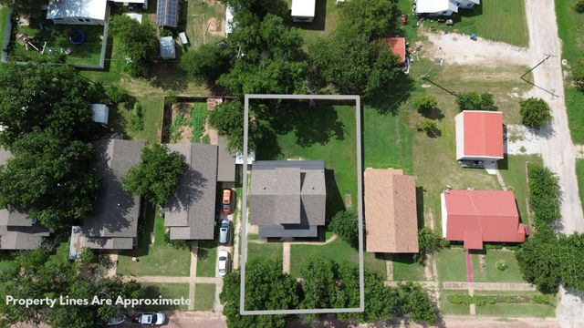 607 W 9th Street, Cisco, TX 76437