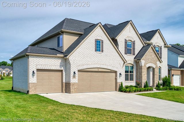 2165 MEMORIAL Lane, Rochester Hills, MI 48307