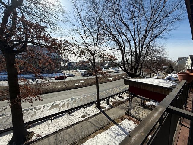 595 Revere Beach Pkwy 39, Revere, MA 02151