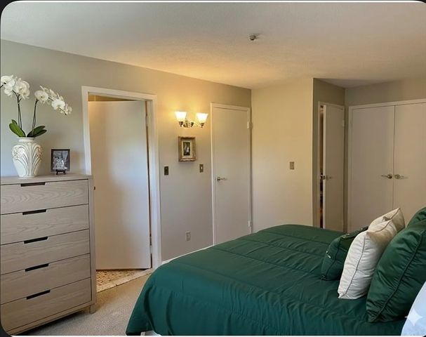 595 Revere Beach Pkwy 39, Revere, MA 02151