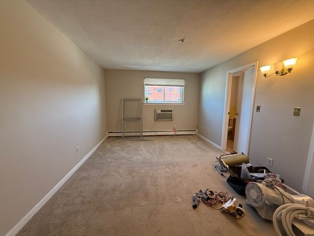 595 Revere Beach Pkwy 39, Revere, MA 02151