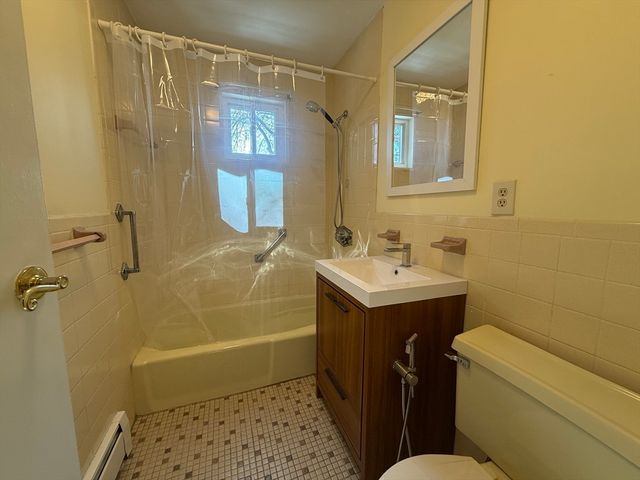 595 Revere Beach Pkwy 39, Revere, MA 02151