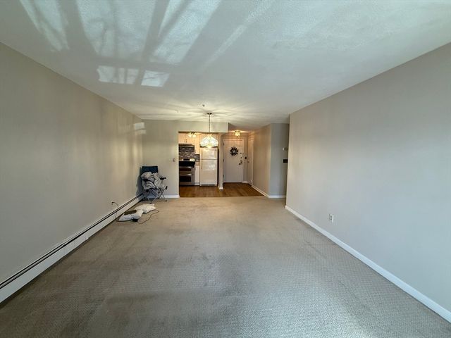 595 Revere Beach Pkwy 39, Revere, MA 02151