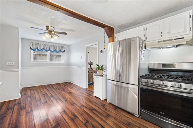 33 Marcius Rd, Worcester, MA 01607