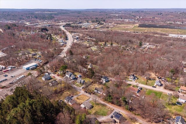 33 Marcius Rd, Worcester, MA 01607