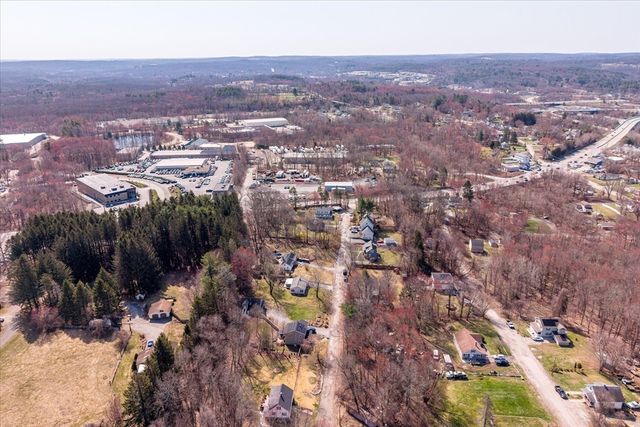 33 Marcius Rd, Worcester, MA 01607