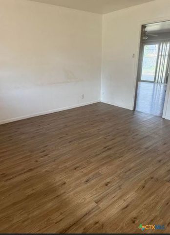 3002 Glenwood Drive, Temple, TX 76502