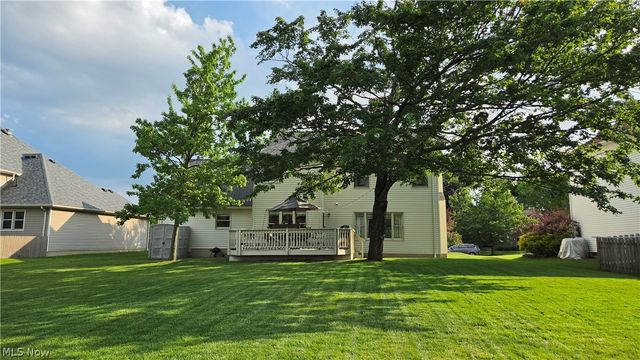 19694 Summer Place Drive, Strongsville, OH 44136