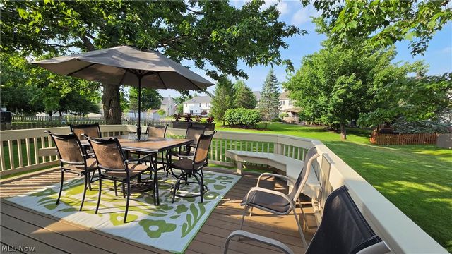 19694 Summer Place Drive, Strongsville, OH 44136