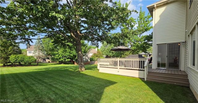 19694 Summer Place Drive, Strongsville, OH 44136
