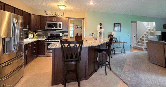 19694 Summer Place Drive, Strongsville, OH 44136