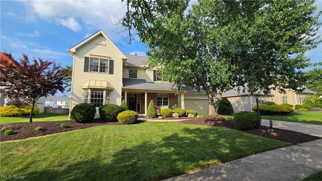 19694 Summer Place Drive, Strongsville, OH 44136